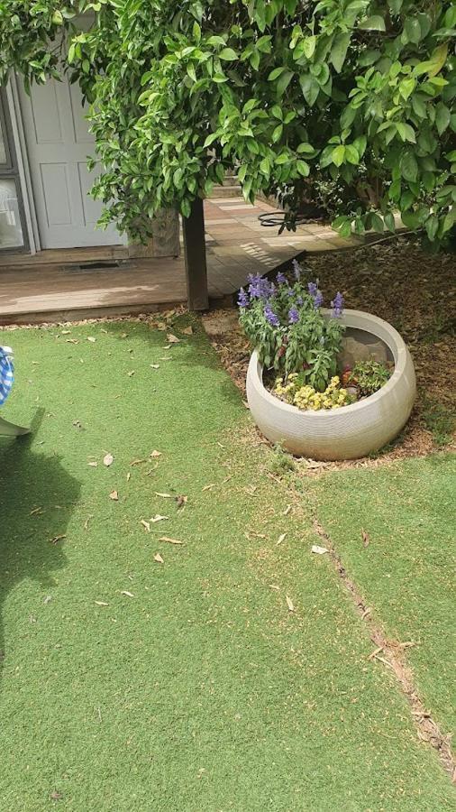 Sharvit Hakesem Villa Livnim Bagian luar foto