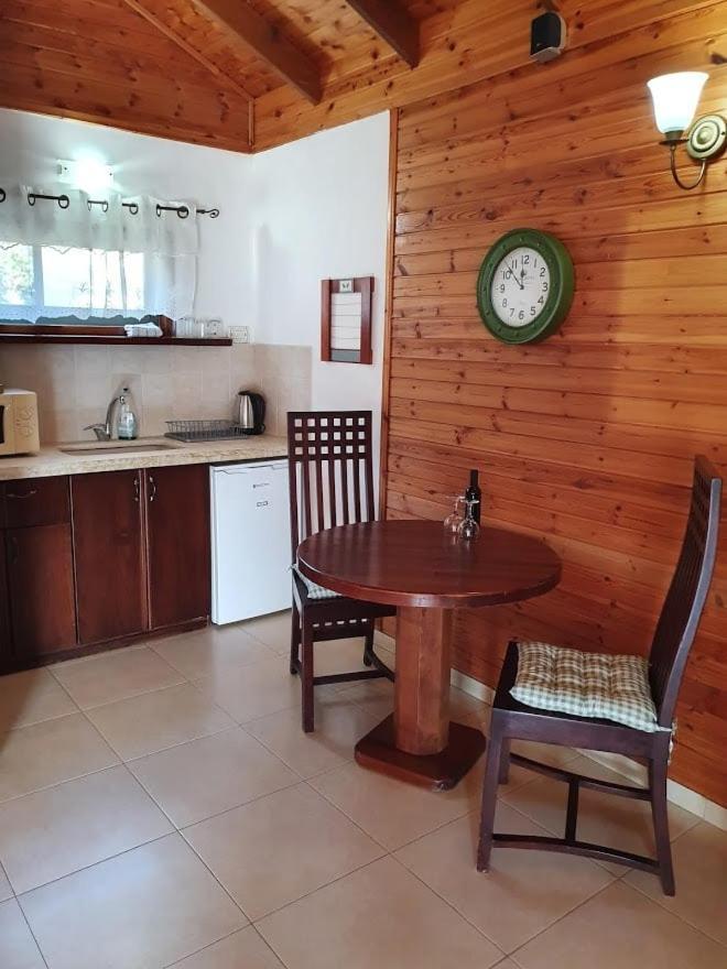 Sharvit Hakesem Villa Livnim Bagian luar foto